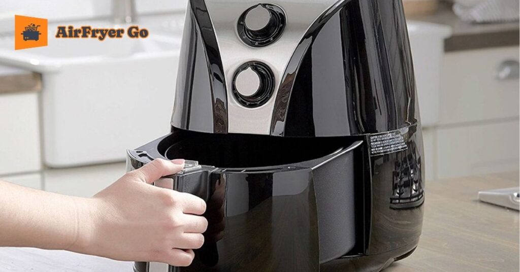 Black+Decker 2 Liter Air Fryer HF110SBD